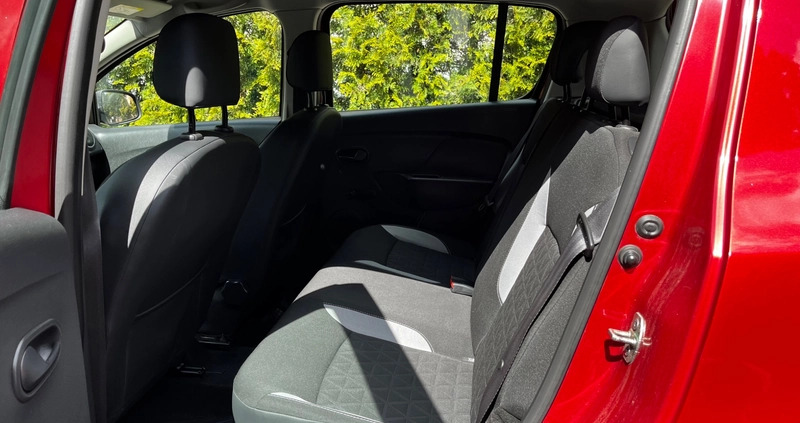 Dacia Sandero Stepway cena 26900 przebieg: 114200, rok produkcji 2013 z Lębork małe 232